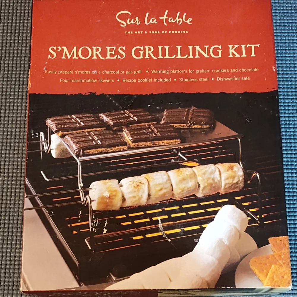 Sur La Table S'mores Grilling Kit - Red and Black